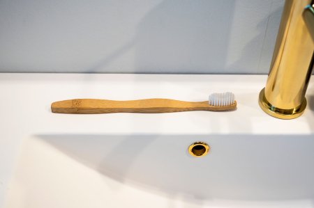 ENA LIVING - Toothbrush - 1010001985 - 03_4_11zon (2).jpeg