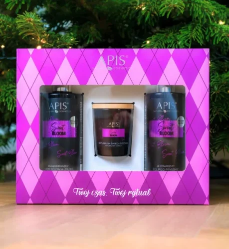Przejdź do produktu Apis Zestaw Świąteczny SWEET BLOOM krem do ciała i dłoni z drobinkami + żel pod prysznic+ świeczka